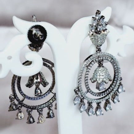 Antique Anika Chandbali