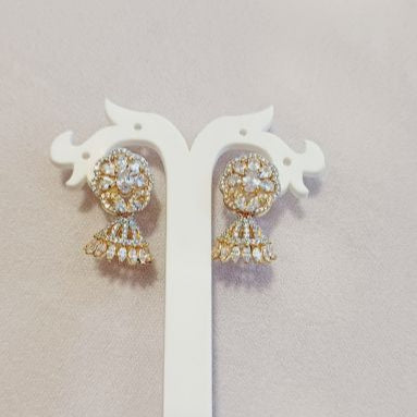 Gold Ayra Jhumki