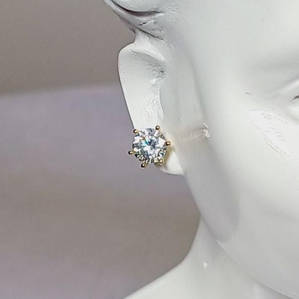 AD Gold Gargi Solitaire Studs Earrings