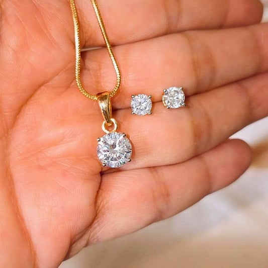 Gold Irya Diamond Pendant Set