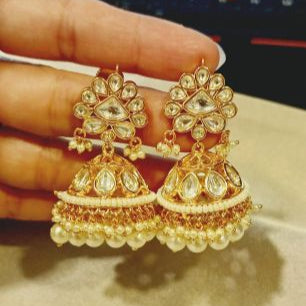 Gold Kundan Saanvi Jhumki Earrings with Pearls