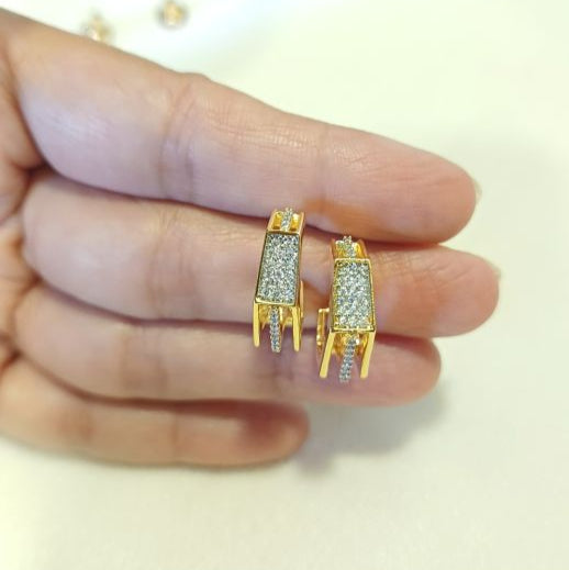 Gold Yuvika Diamond Balis