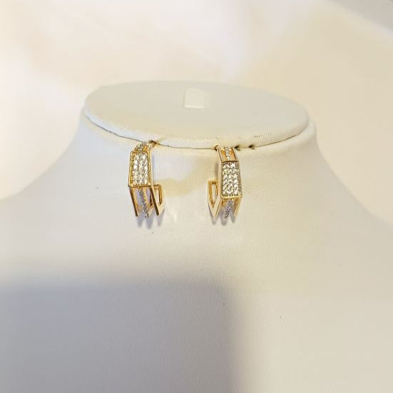 Gold Yuvika Diamond Balis