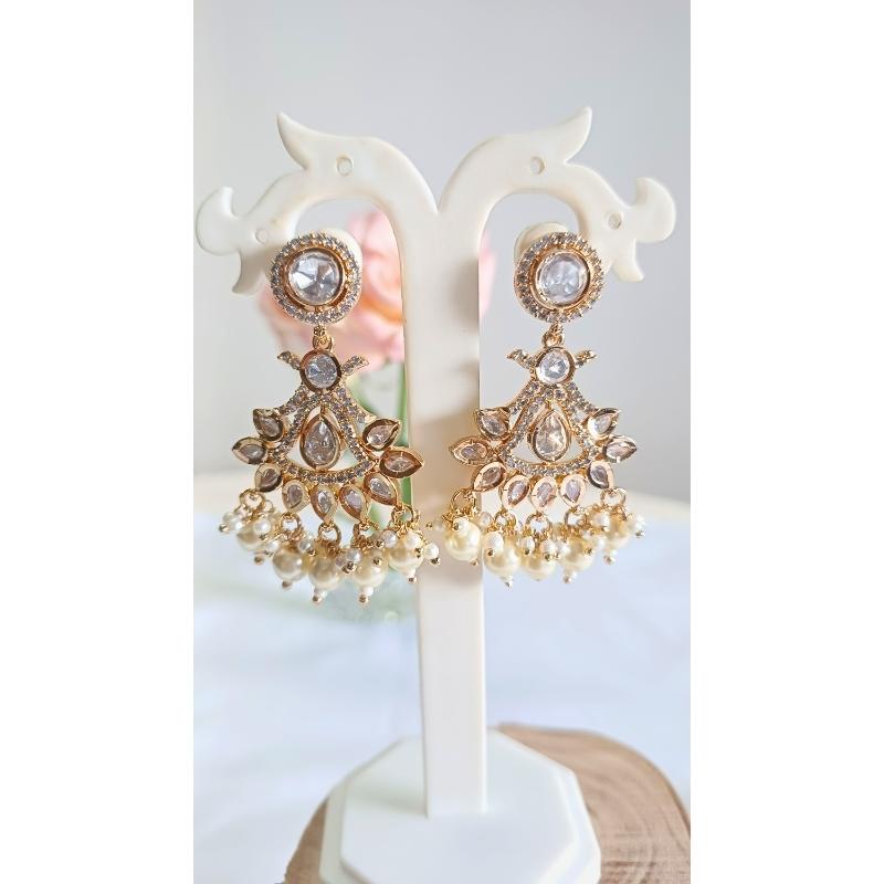 Gold Nihan Kundan Dangle