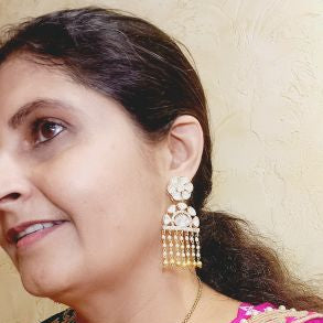 Gold Nisha Kundan Dangler