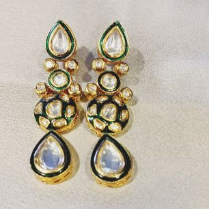 Green Namya Kundan Dangler