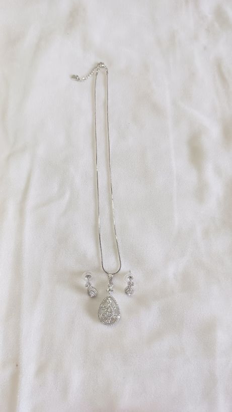Silver Babita Diamond Pendant Set