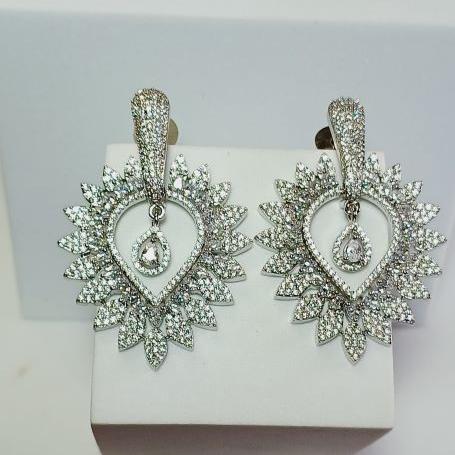 Silver Rahi Dangler