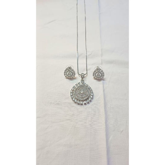 Silver Amra Diamond Pendant Set