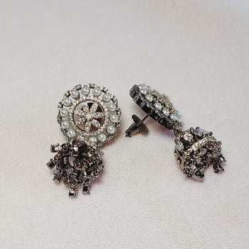 Antique Saisha Stud Jhumki