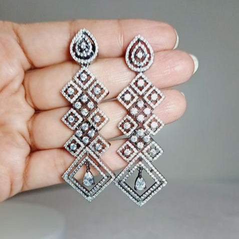 Antique Savani Dangler