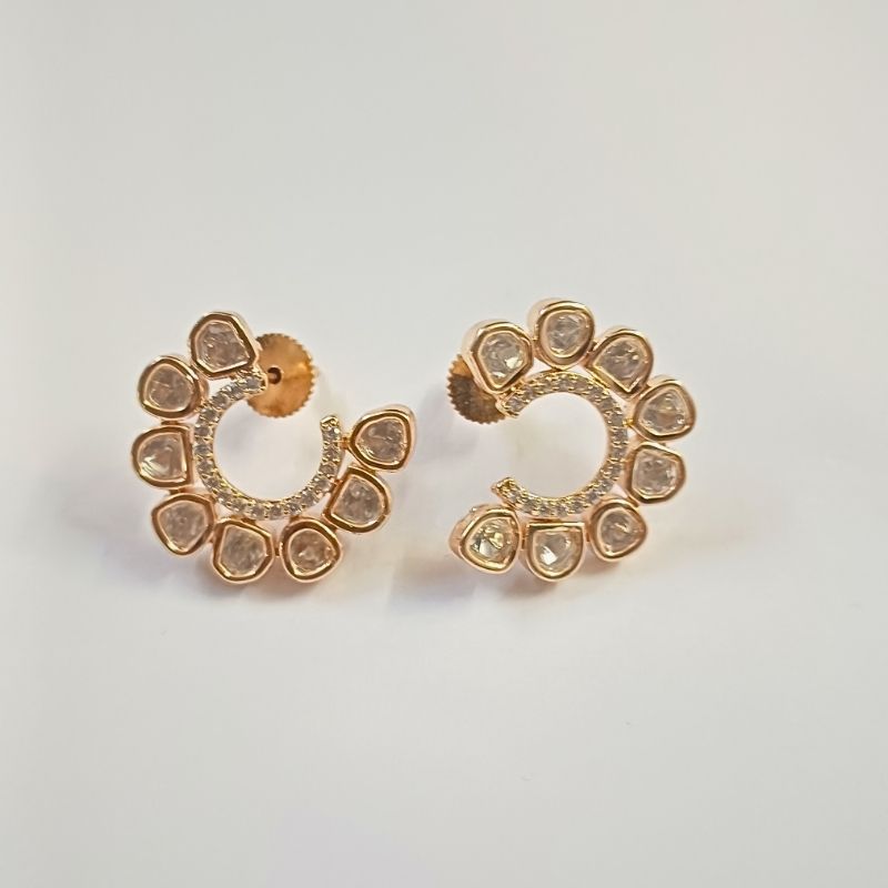 Gold Aashvi Kundan Studs