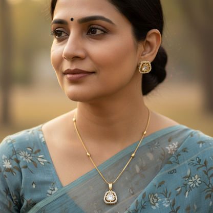 Gold Bopha Kundan Pendant Set