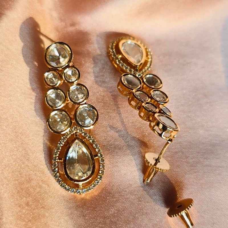 Gold Ekani Kundan Dangler