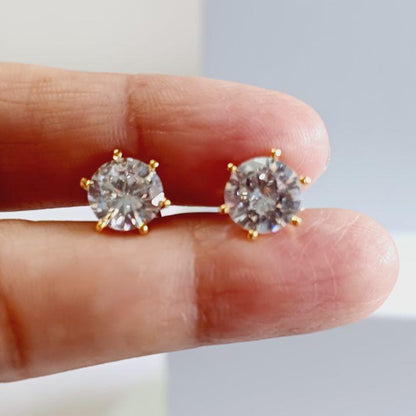 Gold Gargi Solitaire Studs