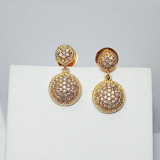 AD Gold Geeti Drop Earrings