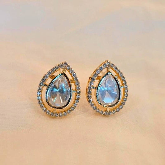 Gold Heeya Kundan Studs
