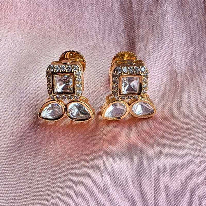 Gold Jala Kundan Studs