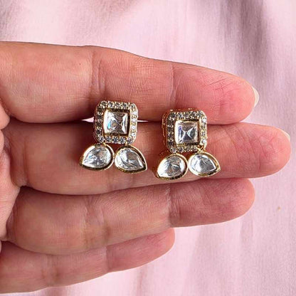 Gold Jala Kundan Studs
