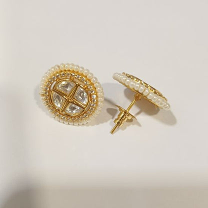 Gold Leena Kundan Studs