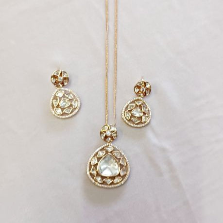 Kundan Marisa Pendant Set with American Diamond Lining