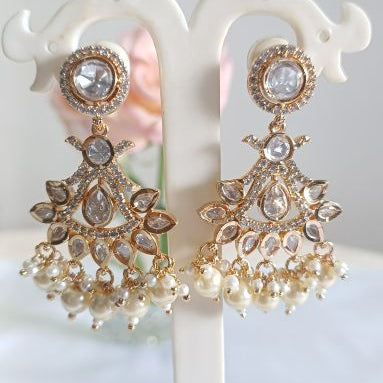 Gold Nihan Kundan Dangle