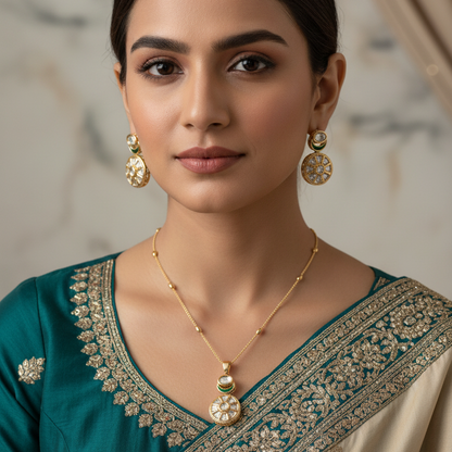 Gold Paridhi Kundan Pendant Set