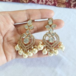 Gold Parisa Kundan Dangler
