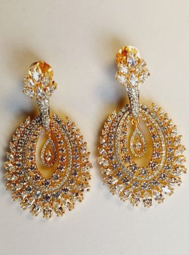 Gold Richa Dangler
