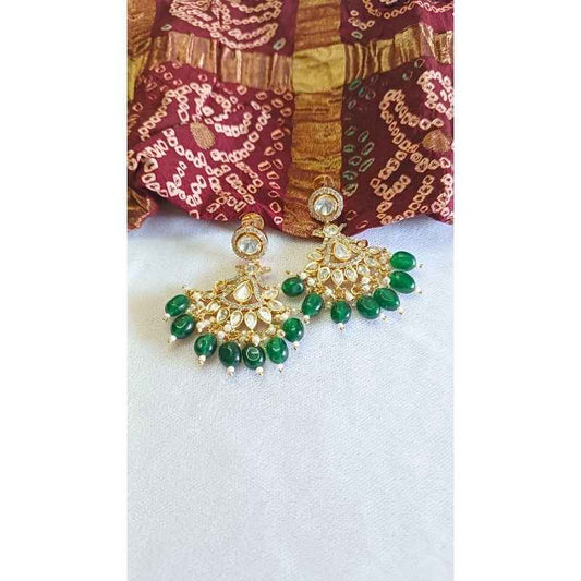 Green Nihan Kundan Dangler