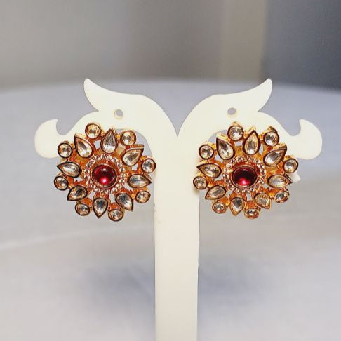 Red Reya Kundan Studs Gold