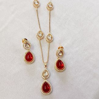 Kundan Red Rupal Pendant Set with American Diamonds Lining