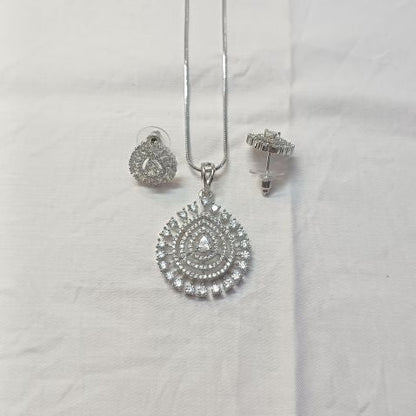Silver Amra Diamond Pendant Set