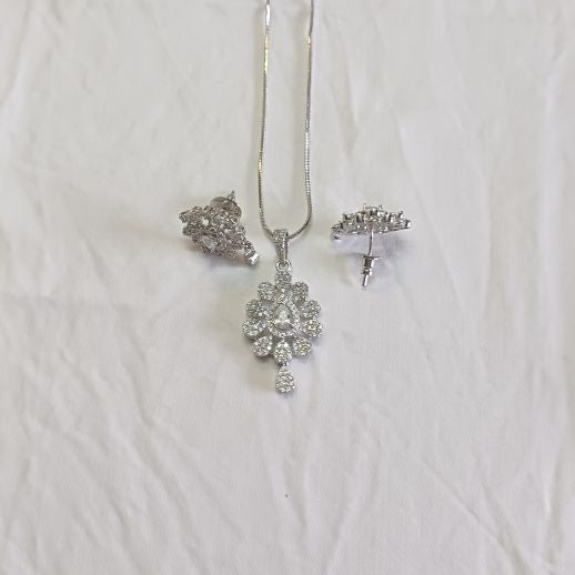 Silver Anyla Diamond Pendant Set