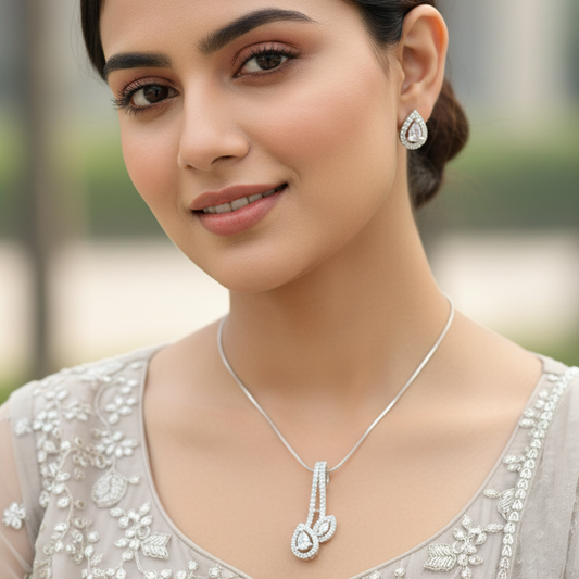 Silver Bharti Diamond Pendant Set