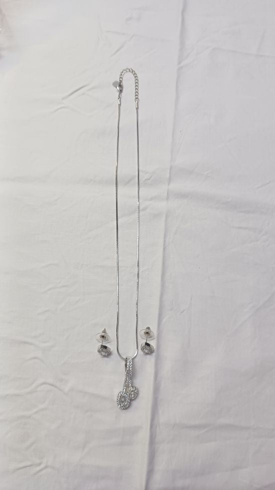 Silver Bharti Diamond Pendant Set