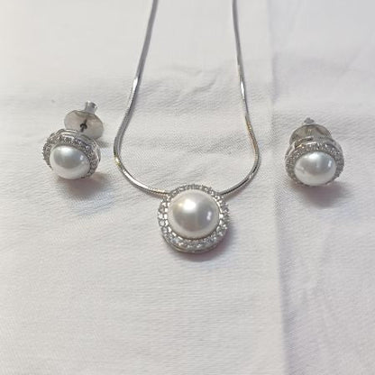 Silver Chandi Diamond Pendant Set