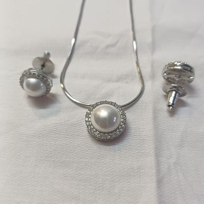 Silver Chandi Diamond Pendant Set