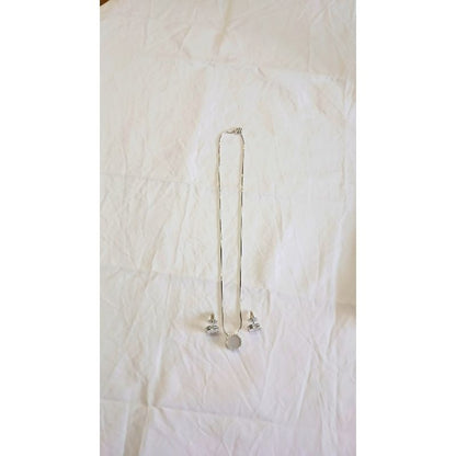 Silver Durva Diamond Pendant Set