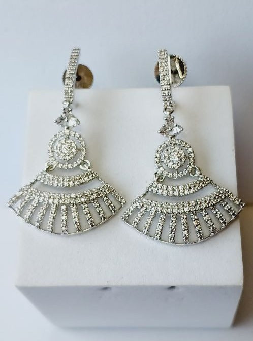 Silver Falak Dangler