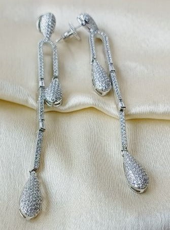 Silver Manya Dangler