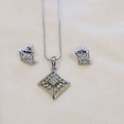 American Diamond Silver Unnati Pendant Set 
