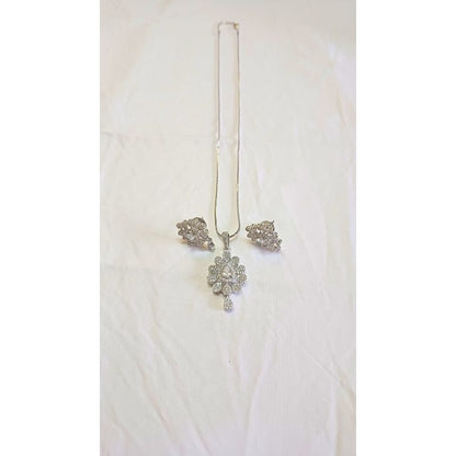 Silver Anyla Diamond Pendant Set