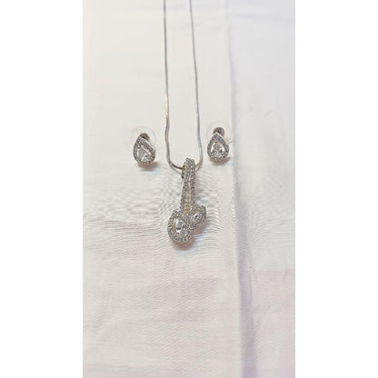 Silver Bharti Diamond Pendant Set