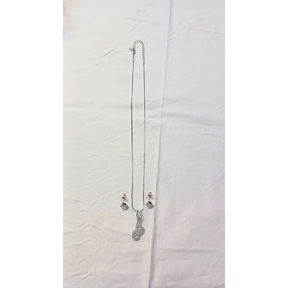 Silver Bharti Diamond Pendant Set